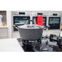 Scoville_NS_24cm_Stock_Pot_Lifestyle_1_01.jpg Thumb