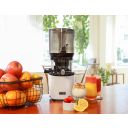 1725010854-web-auto10-lifestyle_14.jpg Thumb