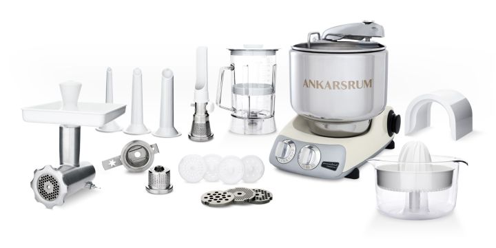 AKM6230 CL - Deluxe Package_01.jpg AKM6230_CL_-_Deluxe_Package_01.jpg