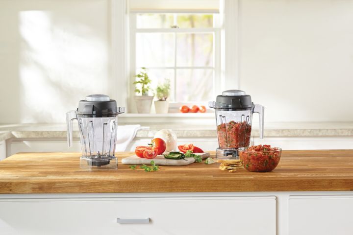 48ozContainer-TomatoSalsa-Kitchen_01.jpeg