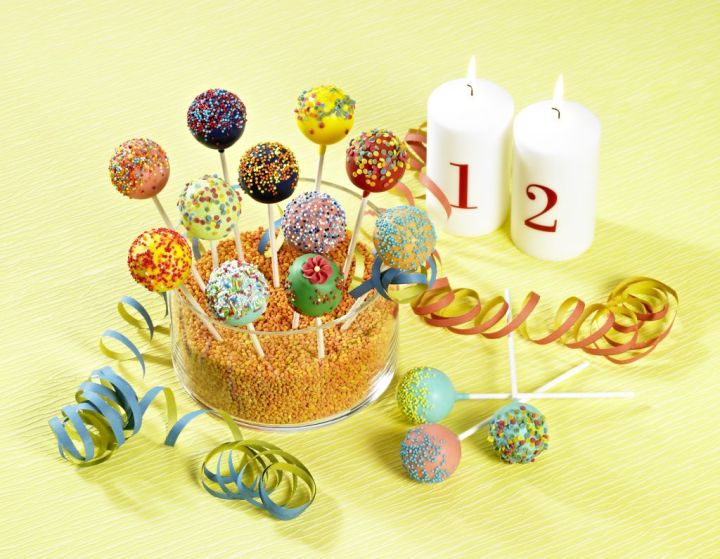 RS841_85027_Cake_Pops_Anwender_1.1_300.jpg