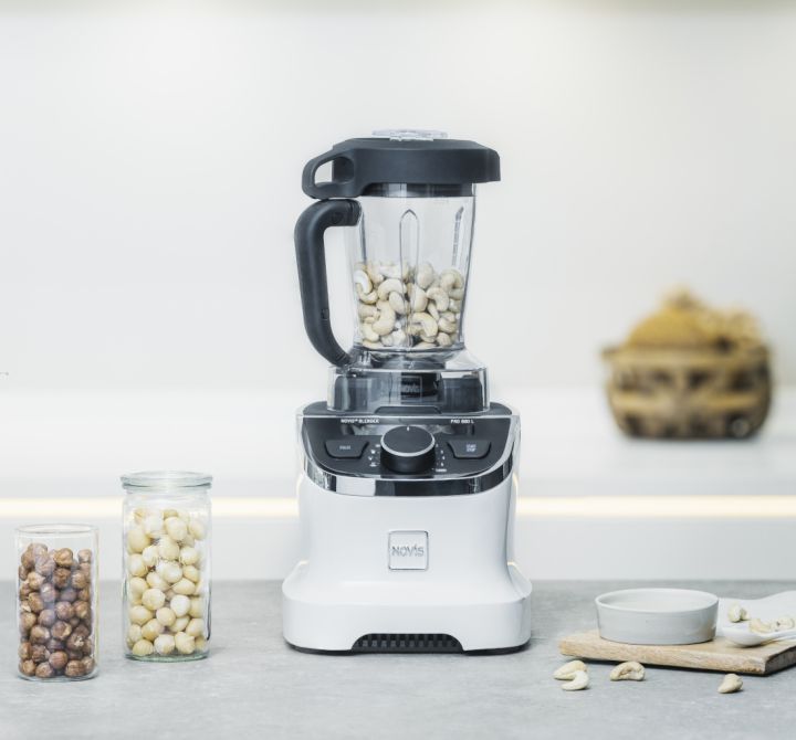 1769067822-novis_iconic_line_elegant_white_problender_6_with_compact.jpg