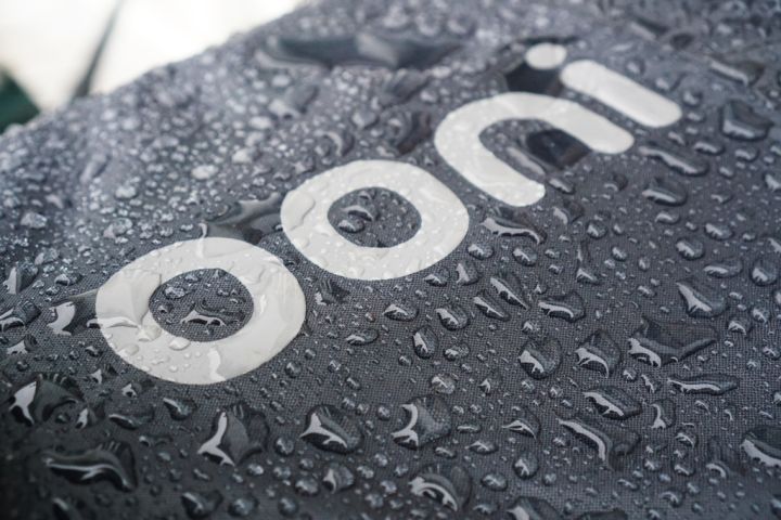 1784020361-ooni-cover-detail-waterproof.jpg