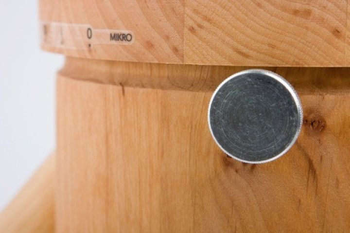 Elektrický mlýnek na obilí Waldner Biotech SINGLE single2.jpg