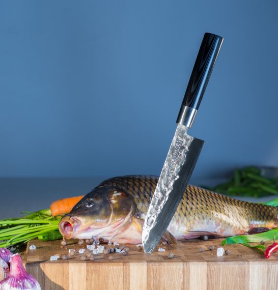 Nůž santoku: Perfektní nástroj pro kuchaře